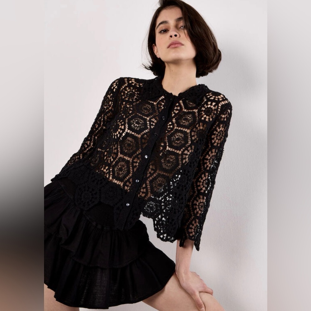 APRICOT 🍑- Black Ruffled Mini Skirt - Picture 5 of 7